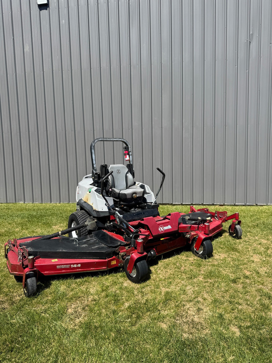 2025 Exmark Lazer Z 144"  -