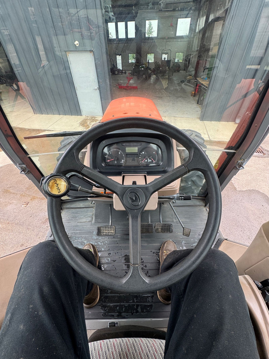 2009 Kubota M126X