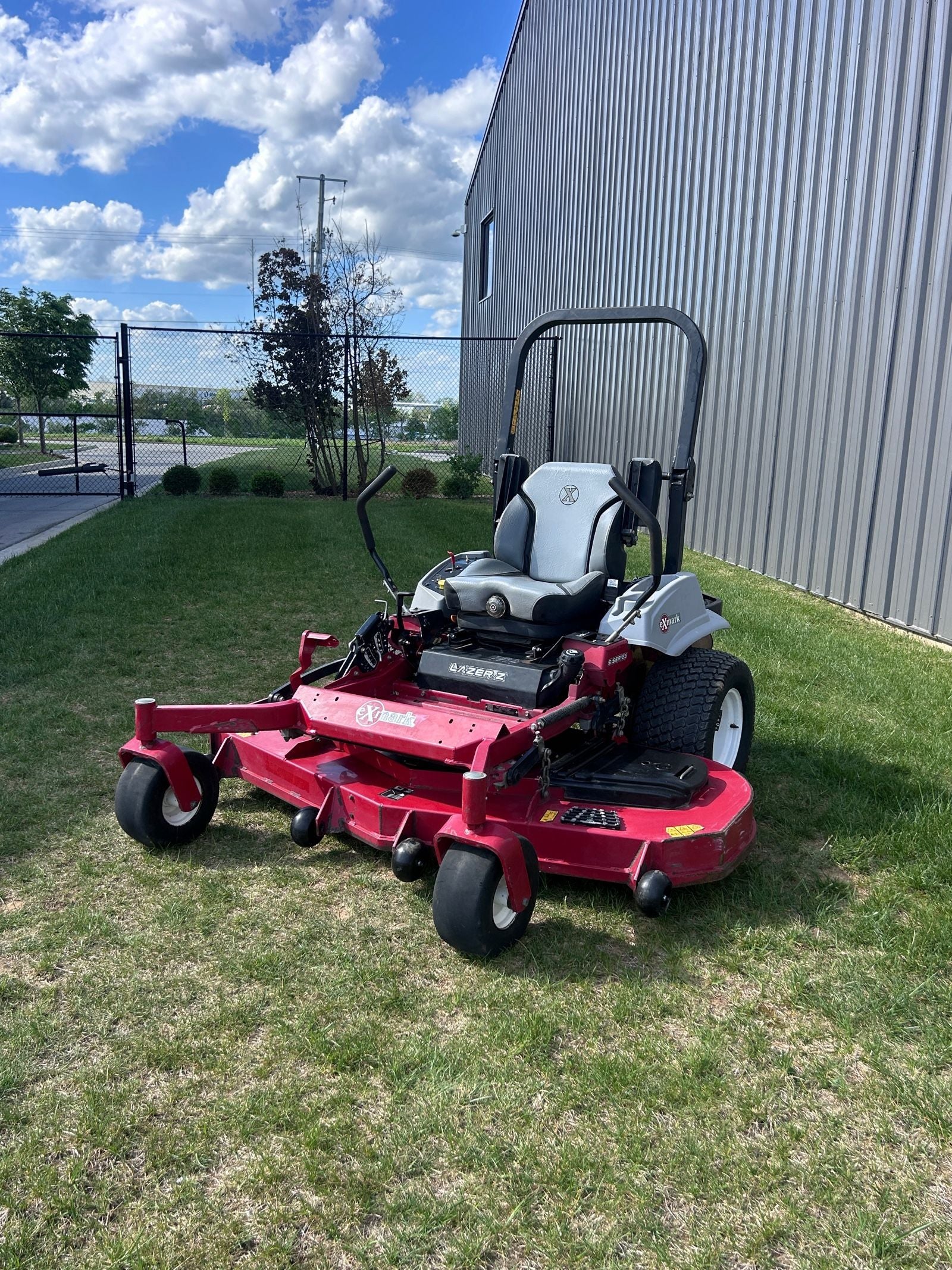 2023 Exmark Lazer Z S-Series 72