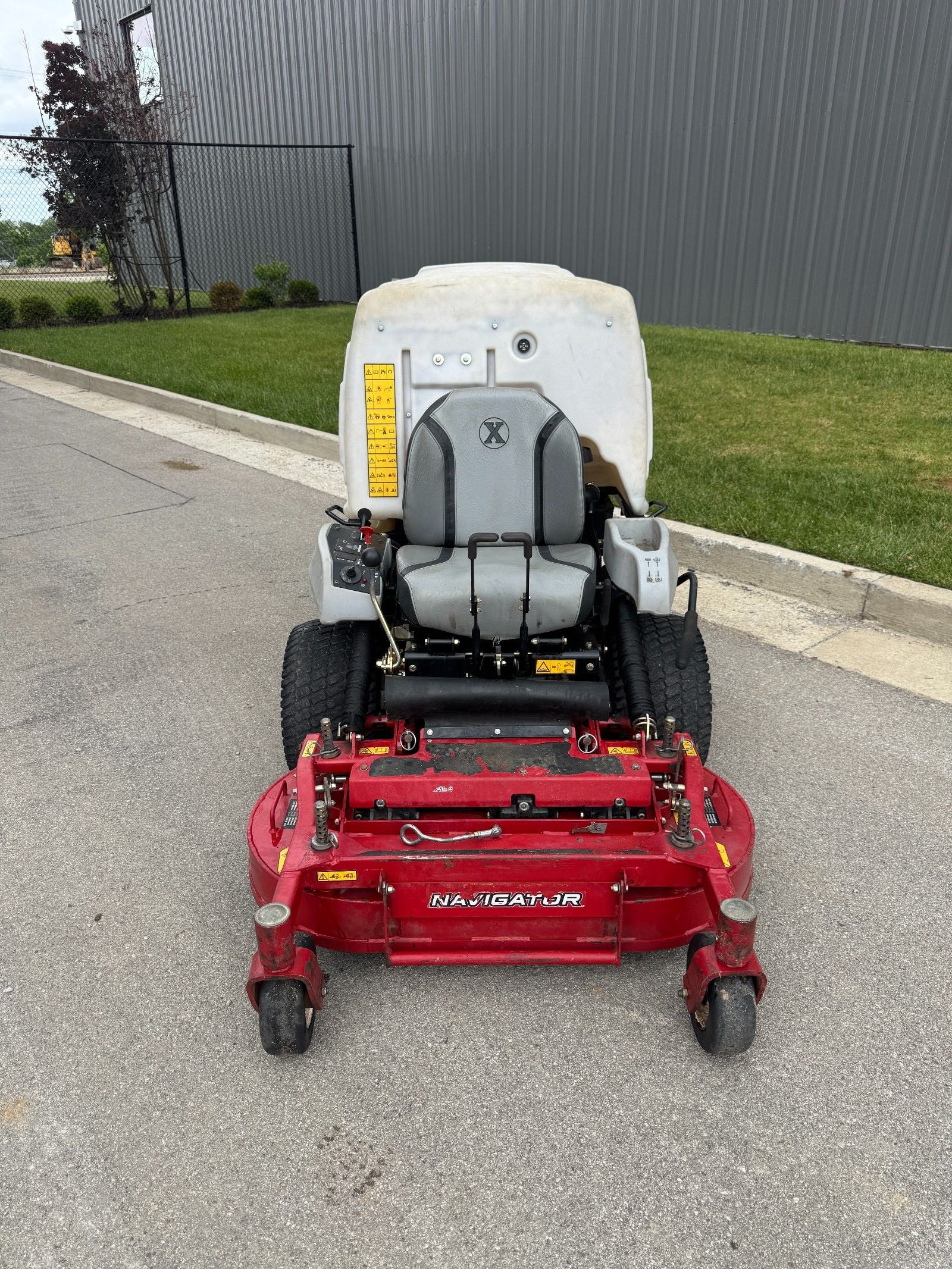 2022 Exmark Navigator 48” Zero Turn
