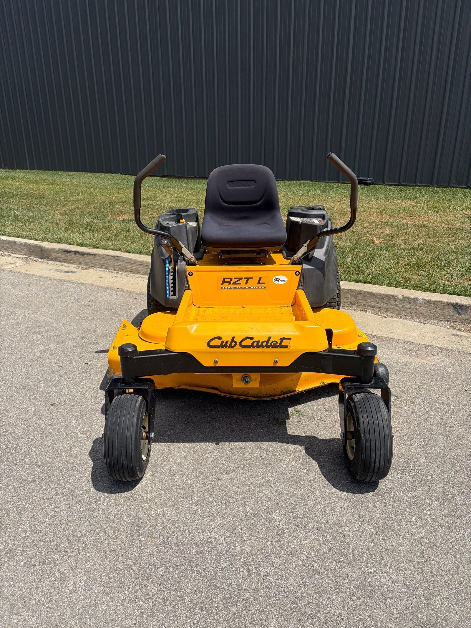 Cub Cadet RZT L 52