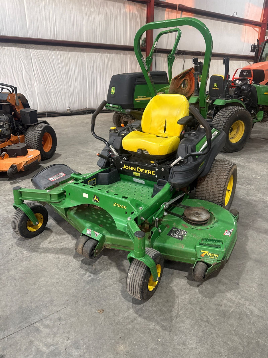 2016 John Deere Z960M 72” Zero Turn