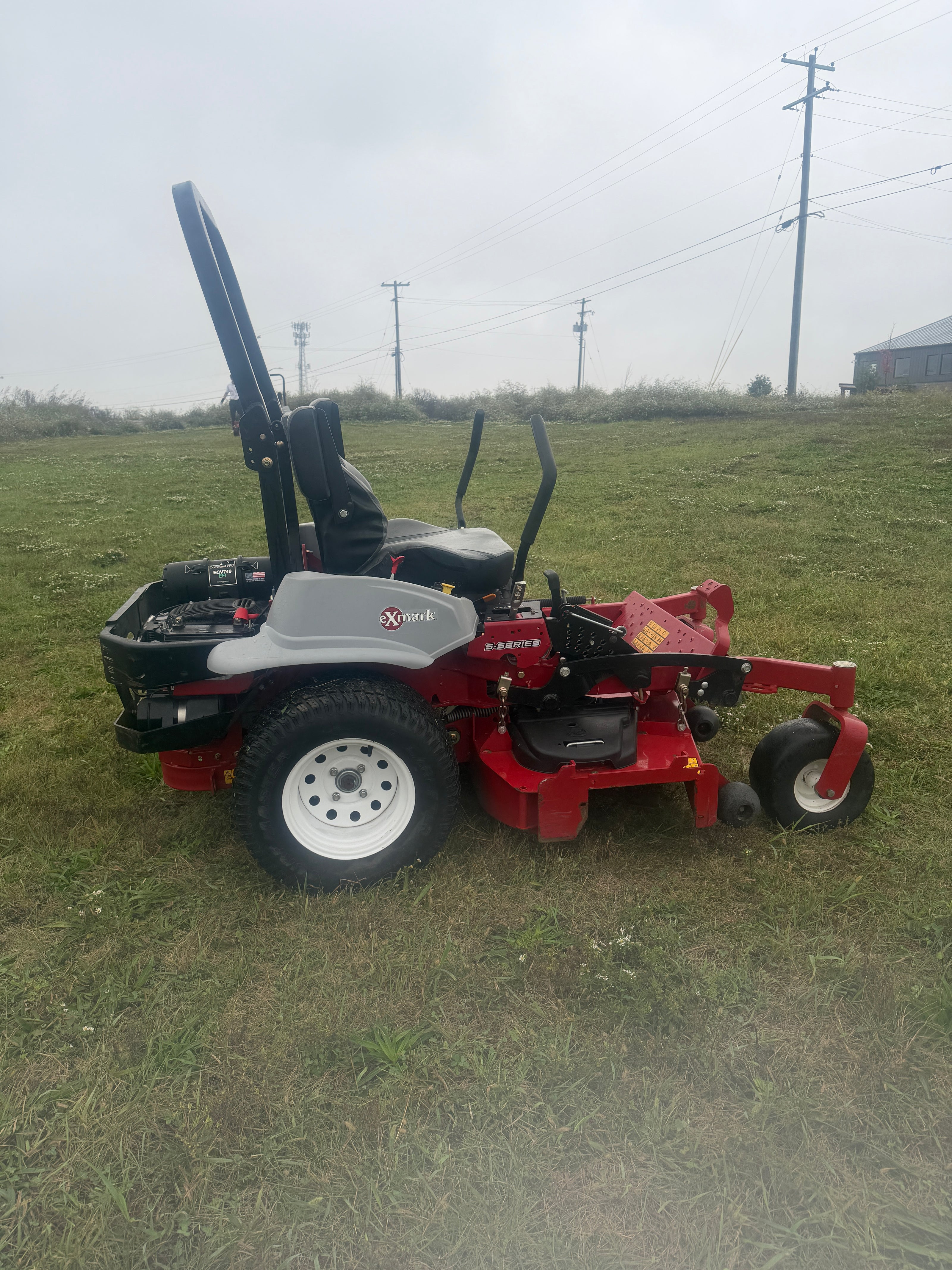 2024 Exmark Lazer Z S-Series 60