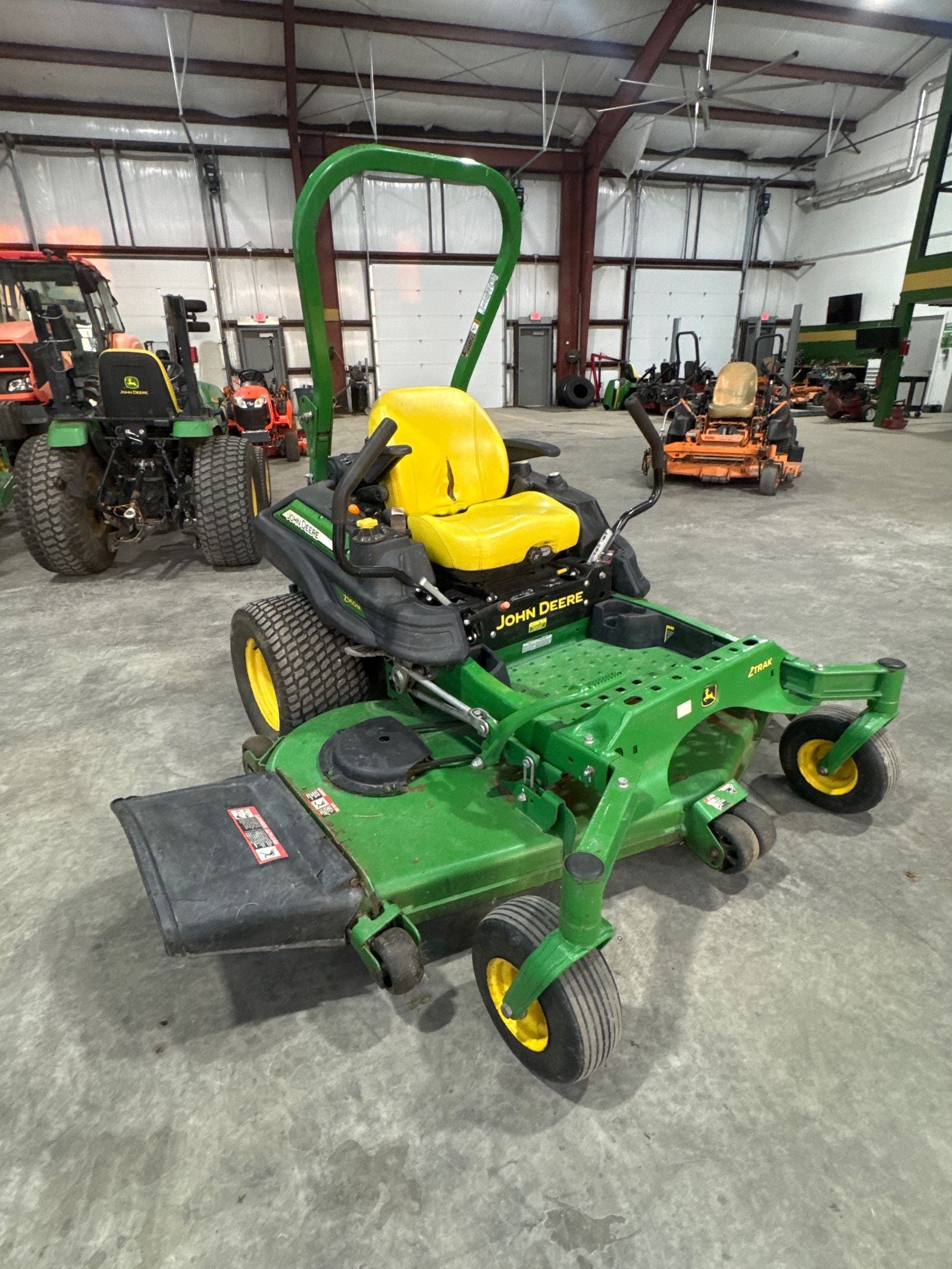 2016 John Deere Z960M 72” Zero Turn
