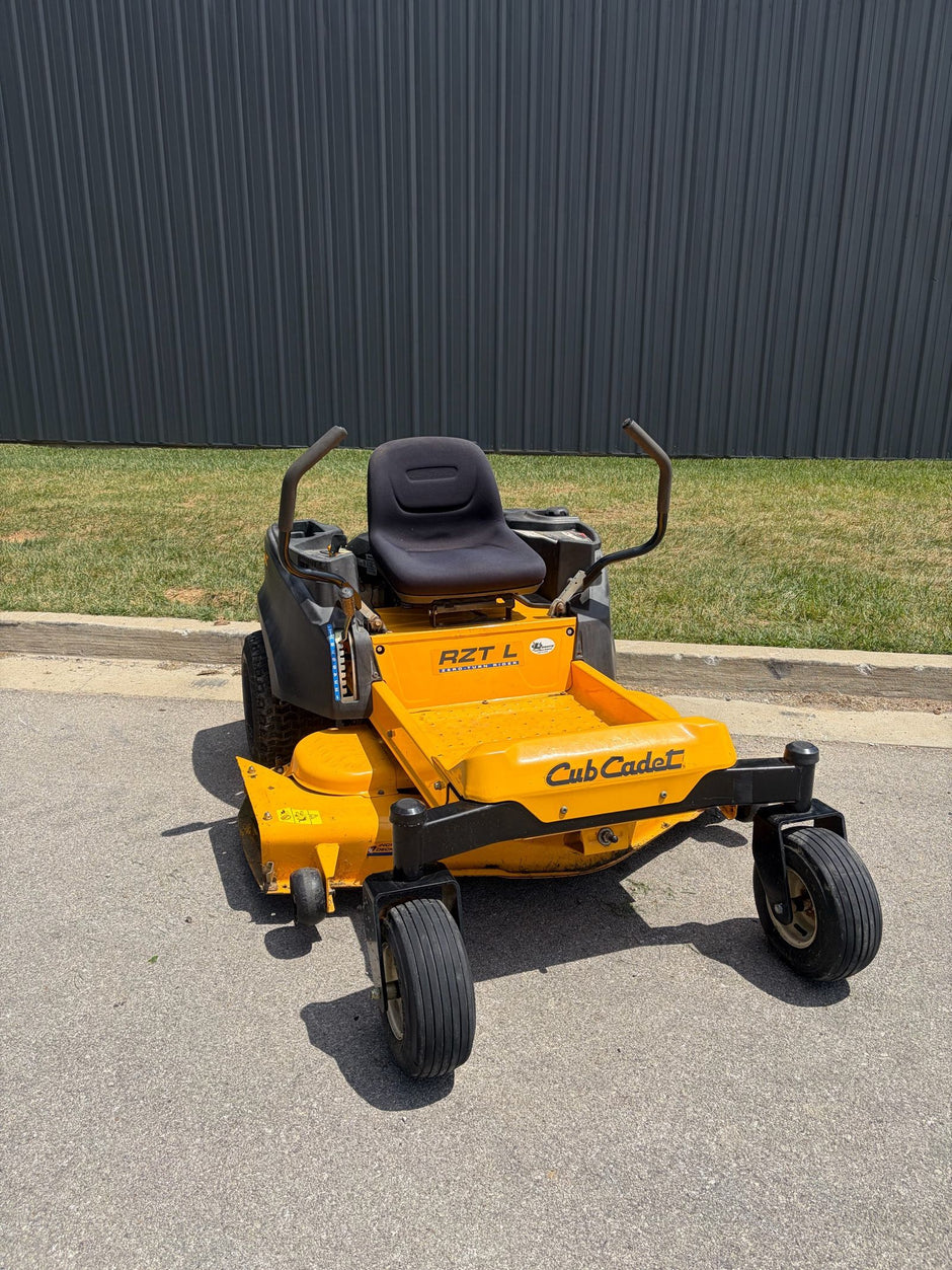 Cub Cadet RZT L 52" Zero Turn