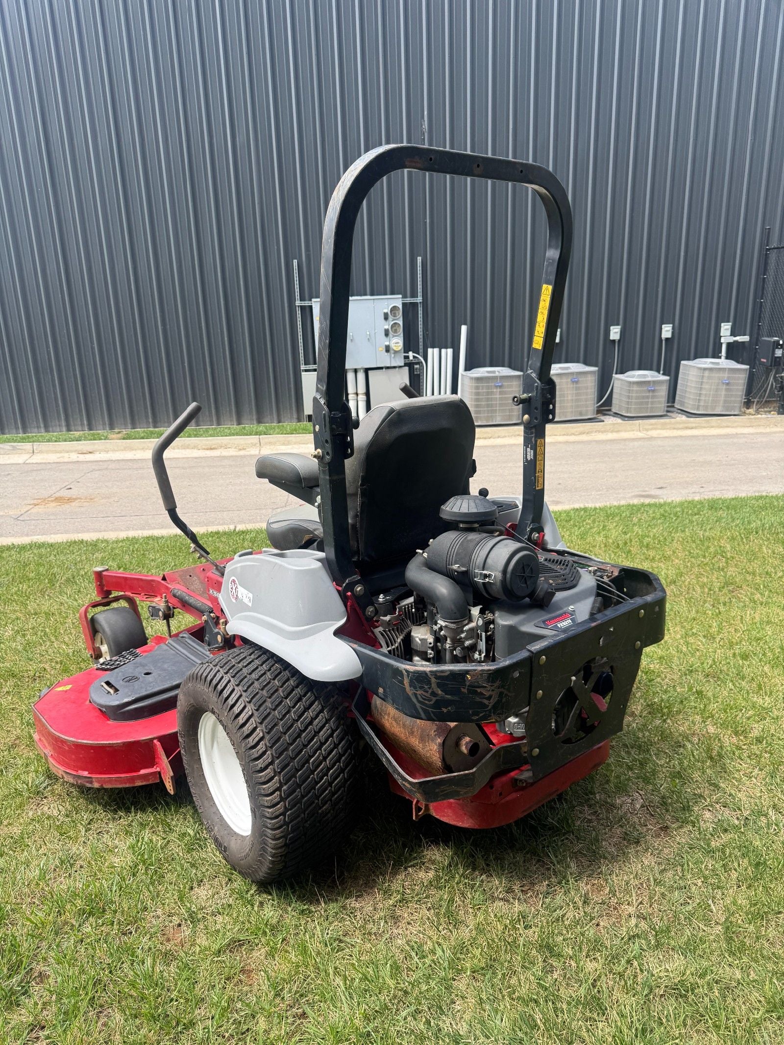 2022 Exmark Lazer Z X-Series 72” Zero Turn