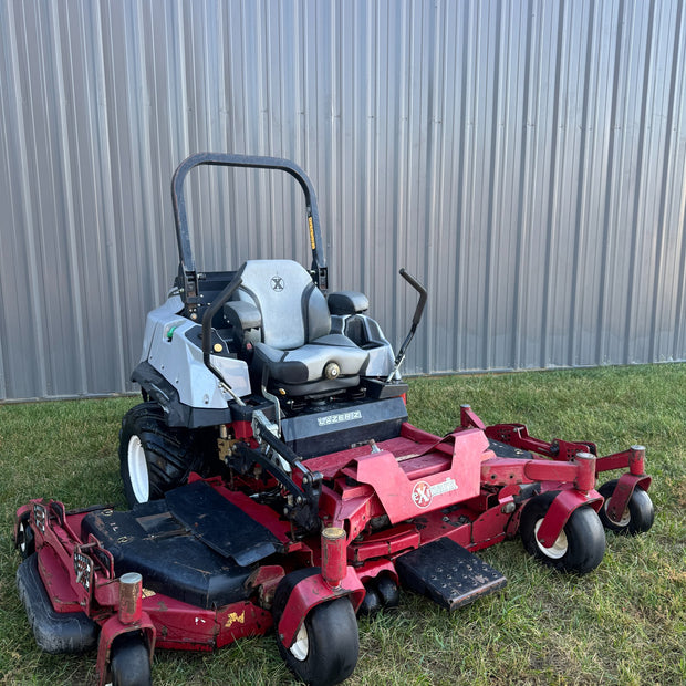 (632 hrs) 2018 Exmark Lazer Z Batwing 96" Zero Turn