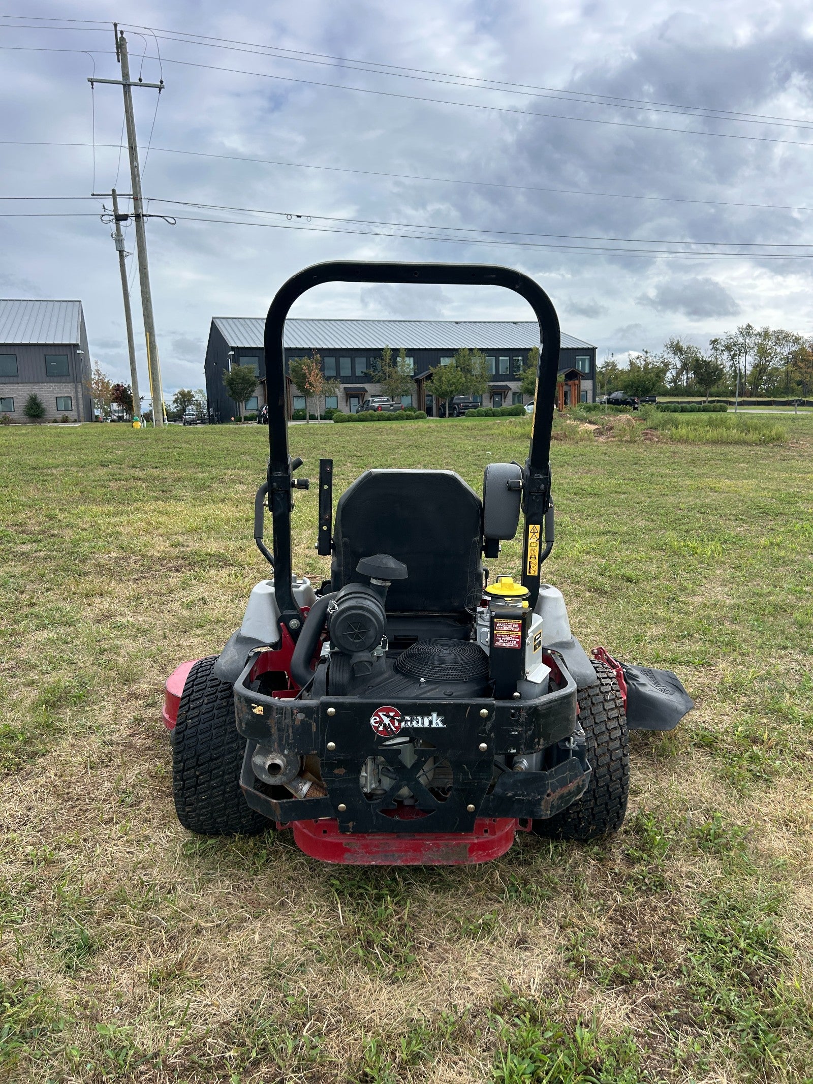 37 2021 Exmark Lazer Z X-Series 72