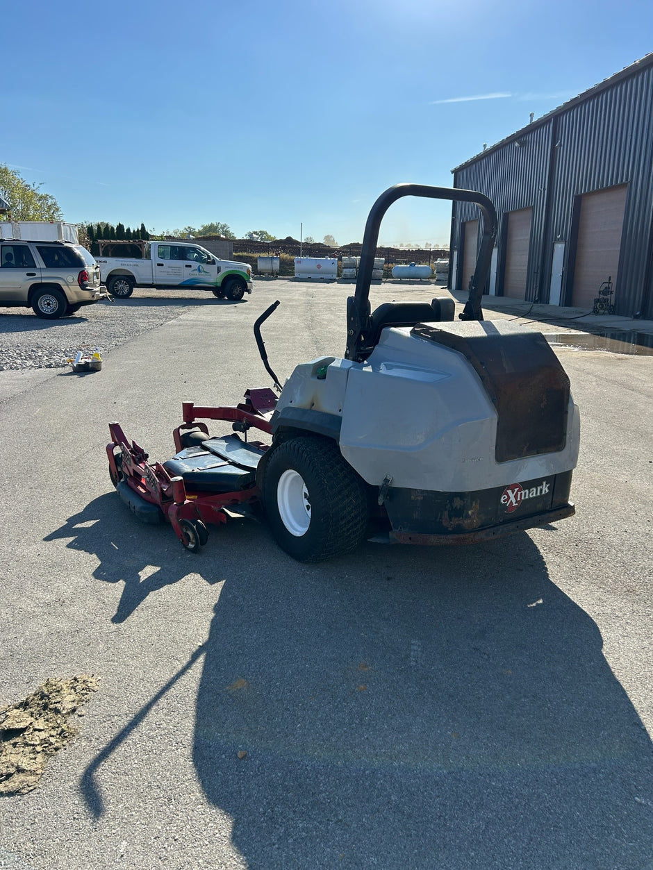 37 2020 Exmark Lazer Z Batwing 96" Zero Turn